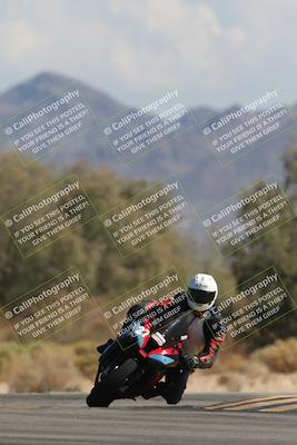 media/Oct-13-2025-Moto Forza (Mon) [[a66d839500]]/2-A Group/Session 4 Turn 7/